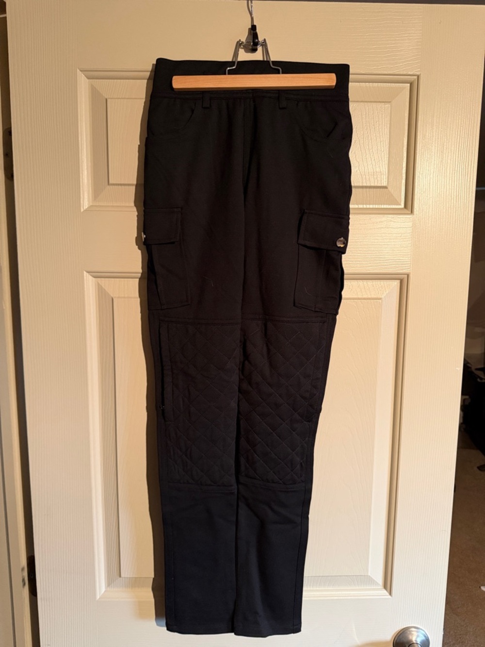 Woman’s Small Black Quilted Knee Riding Pants